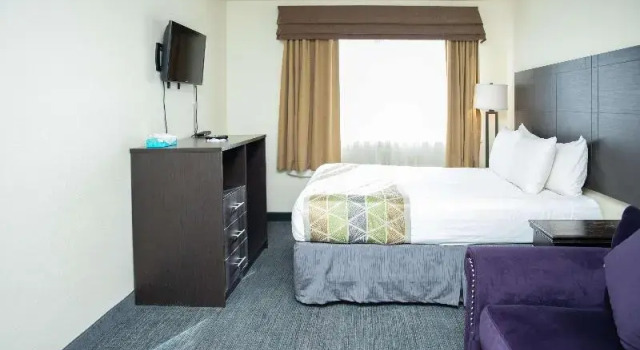 Люкс SureStay Plus by Best Western Montrose