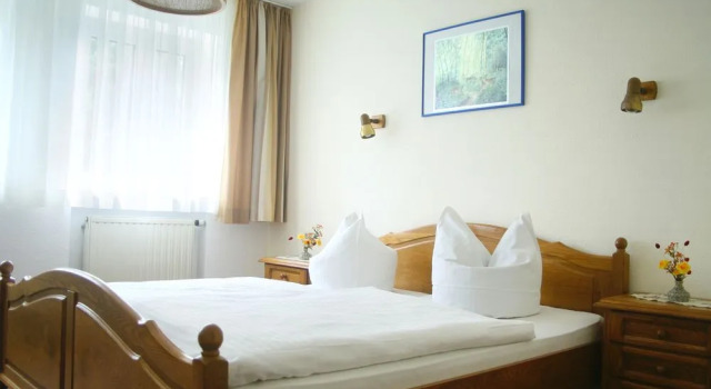 Hotel Bad Schmiedeberger Hof, Prenota Hotel Hotel a Garz con parcheggio, Parcheggio