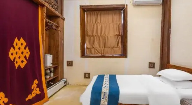 Семейный номер Standard с балконом Shangri-La E-Outfitting Boutique Hotel