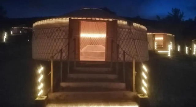 Jurta Hotel Balatongyörök, Buchen Sie Hotel Balatongyörök 