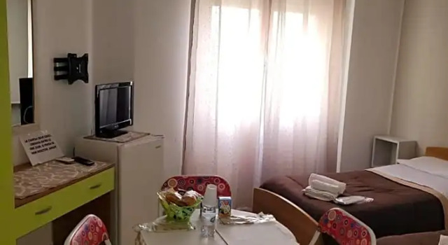 Al Civico da Lia-BAGNO IN CAMERA-, Забронировать Отель Палермо Сицилия, рядом с Палермский университет