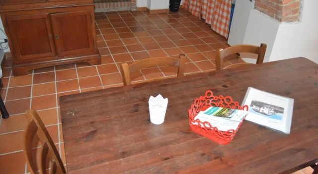 Casa Sarticola, Book Hotel Castelnuovo Magra Liguria