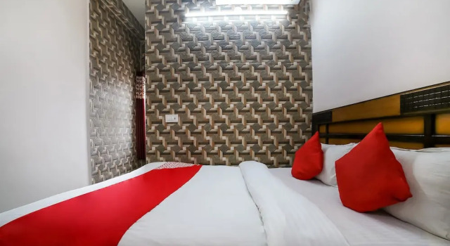 Номер Standard OYO 37914 Hotel Kalindi