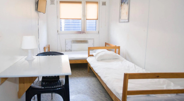 Hostel Metro, Prenota Hotel Włochy 