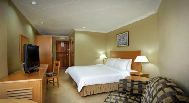 Двухместный номер Standard Berjaya Beau Vallon Bay Resort & Casino