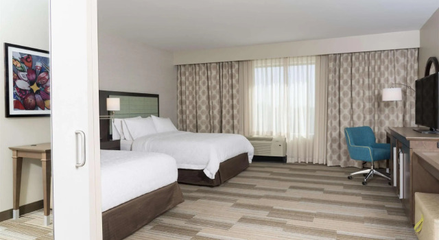 Четырёхместный номер Standard Hampton Inn Westfield
