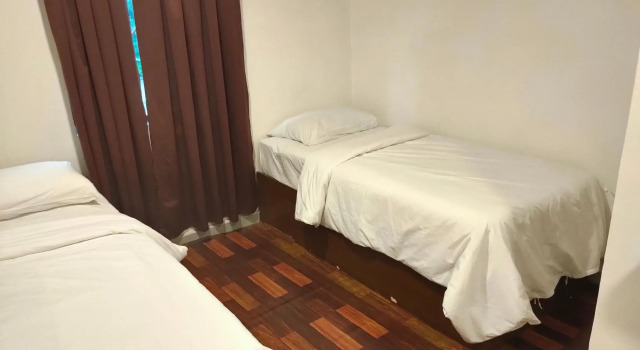 Люкс OYO 90273 Mz Hotel