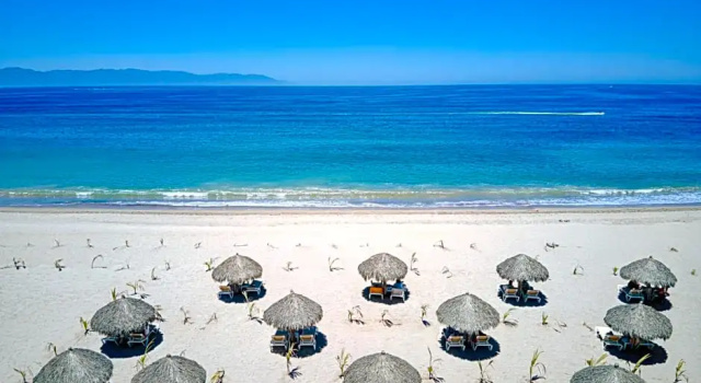Двухместный номер Standard с видом на море Отель Krystal Puerto Vallarta