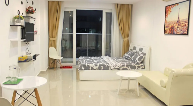Sky Center Gem Tan Binh District