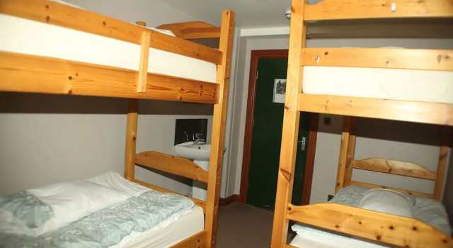 Lledr House Hostel near two Zip World sites, Reserva ahora Albergue Dolwyddelan 
