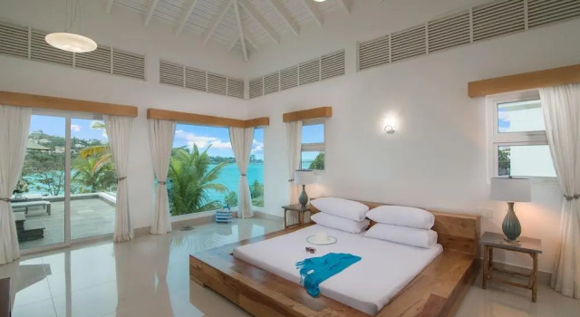 Crown Villas 4 bdrm