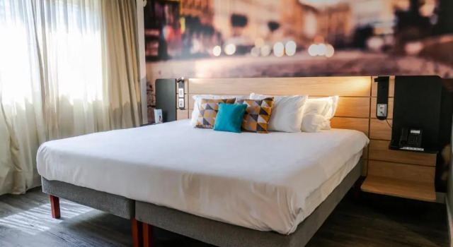 Номер Deluxe Novotel Curitiba Batel