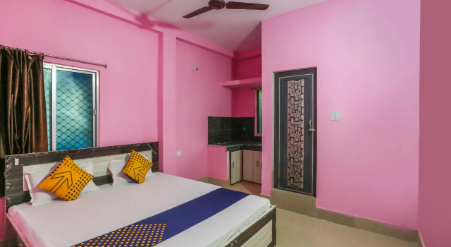 SPOT ON 66995 Royal Falcon, Book Hotel Hotels in Puri with Parking, Parking