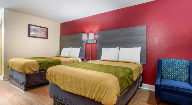 Standard Vierer Zimmer Econo Lodge