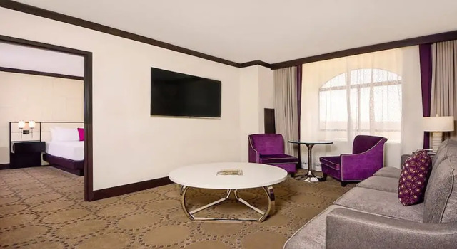 Двухместное South Tower люкс Vista Harrahs Laughlin, A Caesars Destination