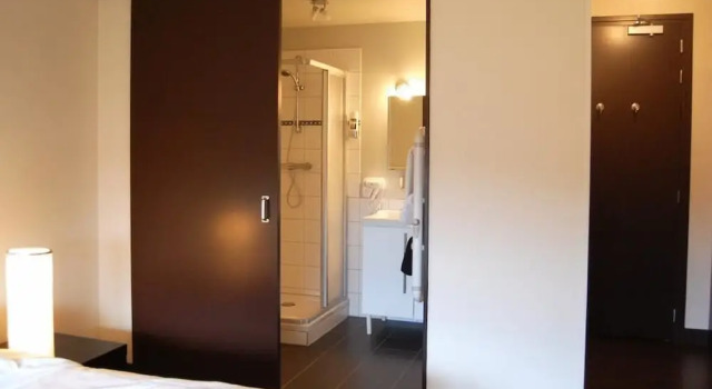 Bar-Bistro-Hotel DOK, Rezervasyon Otel Steenbergen kahvaltılı oteller, Kahvaltı