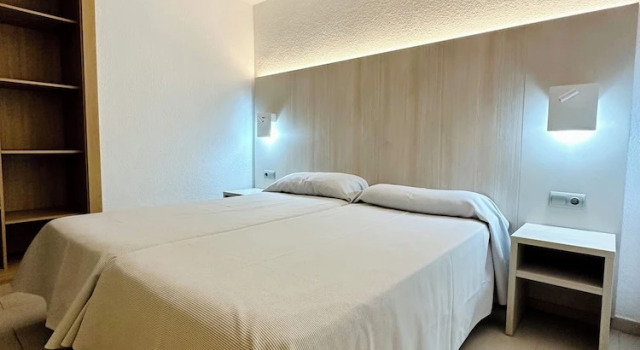 Апартаменты Standard с 2 комнатами с балконом Apartamentos Jet