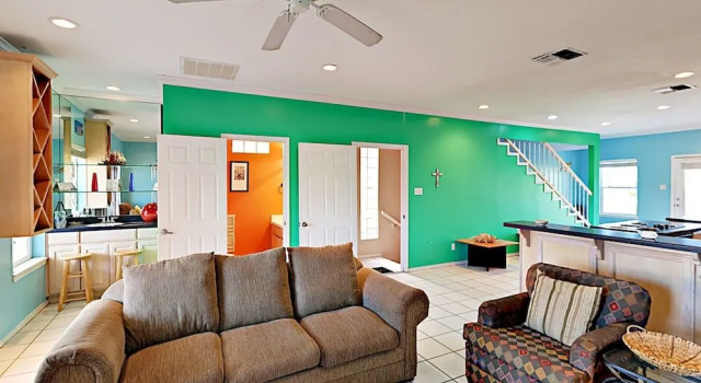 Parade 121 House - 3 Br home by RedAwning, Buchen Sie Ferienhaus Padre Island USA