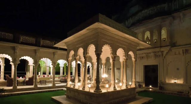 Hotel Ghanerao Castle Ranakpur, Забронировать Отель Отели штата Раджастхана с завтраком, Завтраки