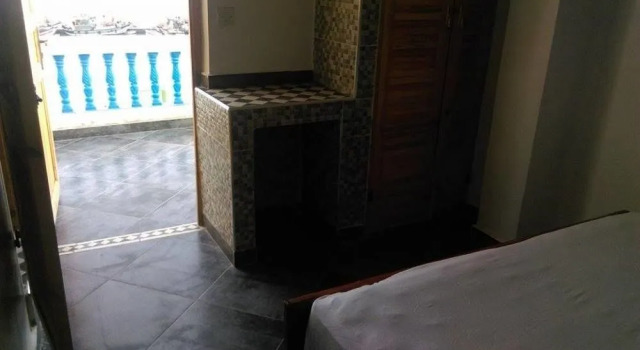 Hotel El Mamoun, Varaa Hotelli El Jebha 