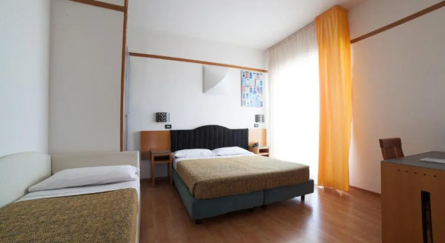 Трёхместный номер с видом на море Hotel St Gregory Park by OasiGroup Hotels