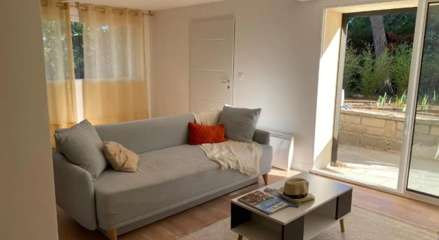 Appartement récent, plages à pied, 3 chambres, 95 M2, jardin et parking