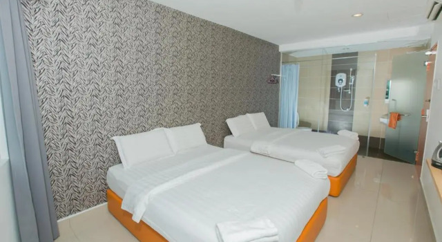 Номер Standard 1 Hotel Mahkota Cheras
