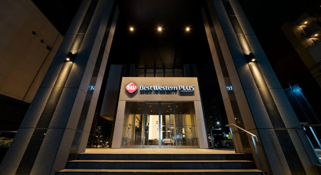 Кровать в общем номере Best Western Plus Fukuoka Tenjin-minami