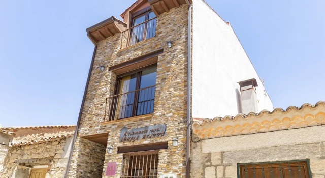 Casas Rurales Abuela Benita, Varaa Hotelli Hotellit Madridin maakunta pysäköinnillä, Pysäköinti
