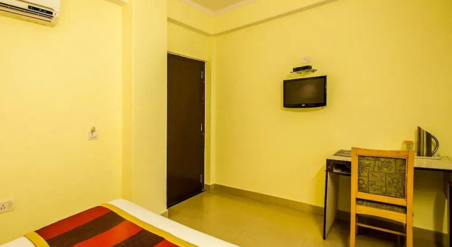 OYO 658 Hotel Seven Seas, Забронировать Отель Отели штата Раджастхана с парковкой, Парковка