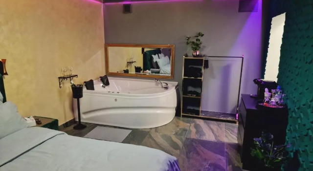 Fantasy Room, Varaa Hotelli Lupeni 