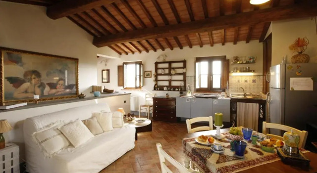 Appartamento in Casale toscano, Забронировать Апартаменты/квартира Отели Кастельфранко-ди-Сотто с бассейном, Бассейн