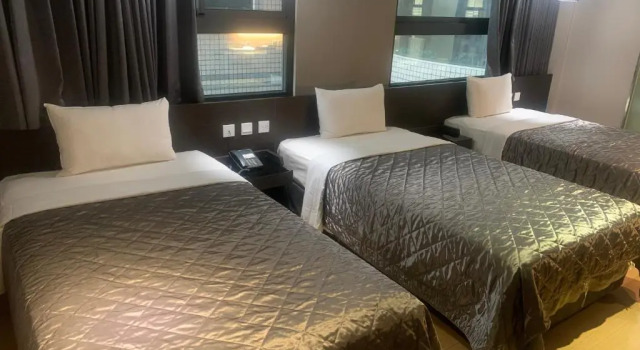 Трёхместный номер Economy Fine Hotel