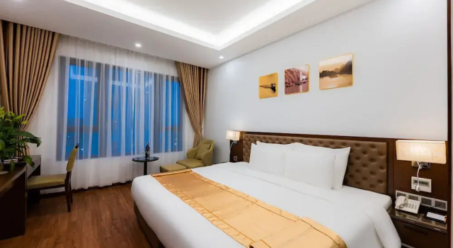 Двухместный номер Deluxe Hạ Long New Century Hotel