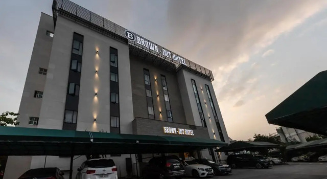 Brown-Dot Hotel Dongchon Amusement Park, Rezerwuj Hotel Hotele w Hyomok z parkingiem, Parking