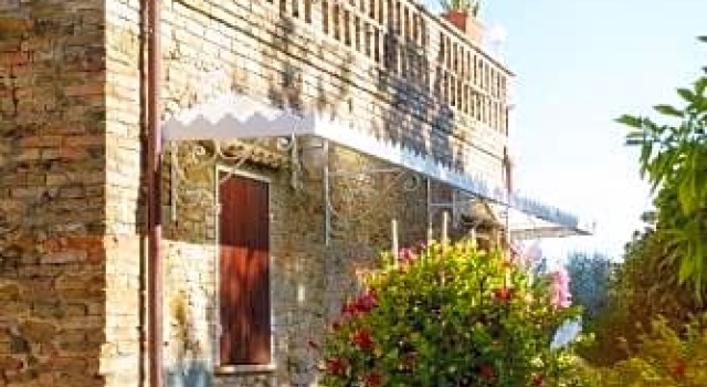 B&B Casale Gioel, Prenota Bed & breakfast Hotel a Abruzzo con parcheggio, Parcheggio