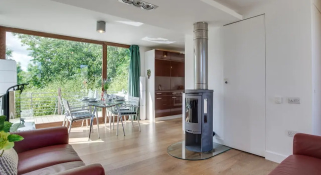 Comfortable Holiday Home in Saint Essey With Fireplace