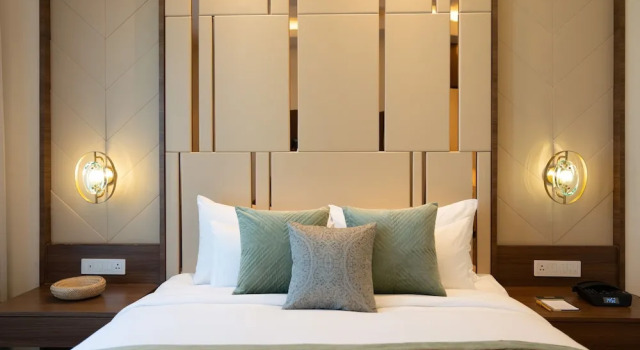 Люкс Luxury The Greenwood Guwahati - A Luxury Boutique Hotel