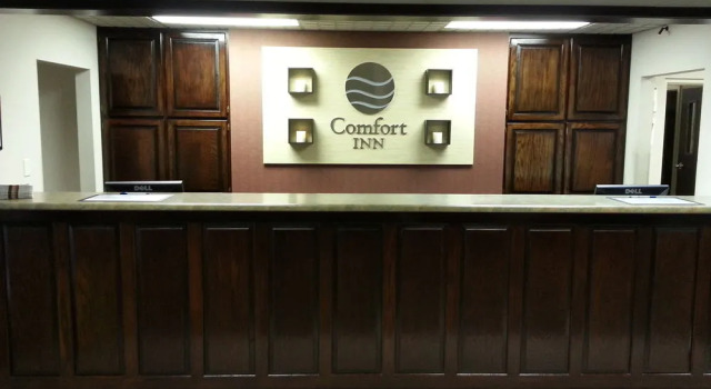 Comfort Inn Mountain Home, Varaa Hotelli Mountain Home 