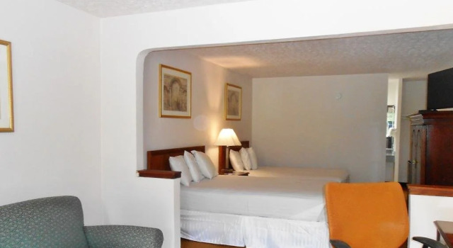 Americas Best Value Inn - Williamsburg/Lightfoot Area, Prenota Hotel Williamsburg Virginia