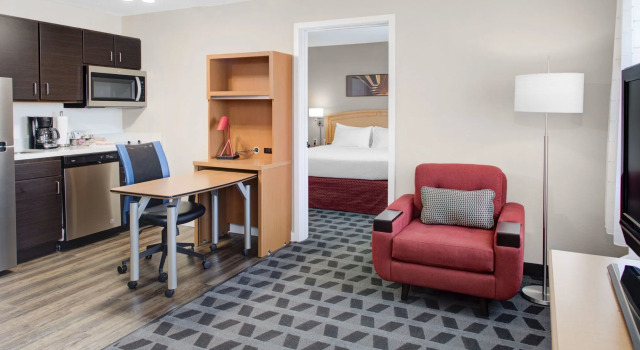 TownePlace Suites Wichita East, Забронировать Отель Уичито Канзас, рядом с KU Wichita Center For Healthcare