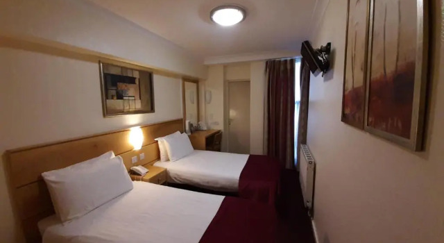 Двухместный номер Standard Americana Hotel