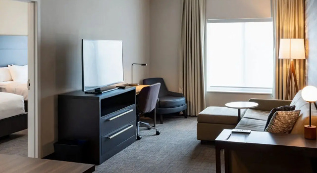 Четырёхместный люкс c 1 комнатой Residence Inn Wilkes-Barre Arena
