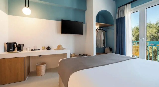 Двухместный номер Classic с видом на море Play Paros a member of Brown Hotels