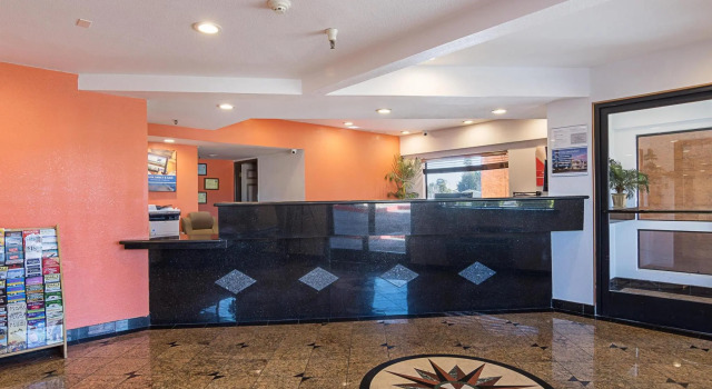 Четырёхместный номер Standard Comfort Inn Stockton