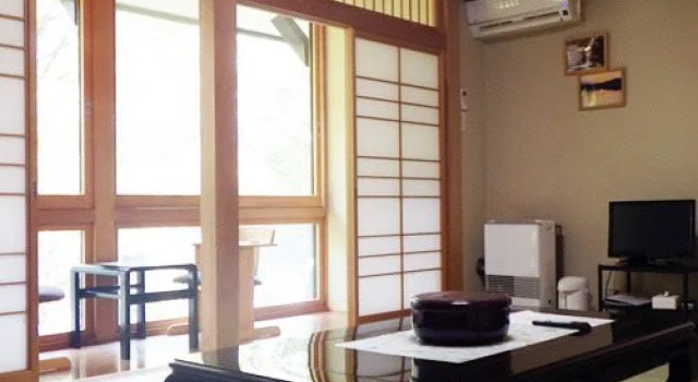 Lakeside Yamanoie, Book Hotel  