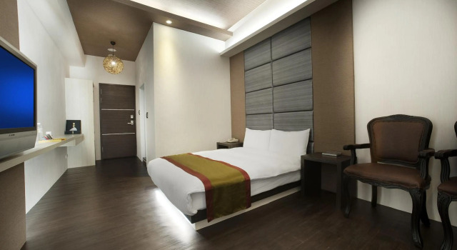 One Fukun Hotel