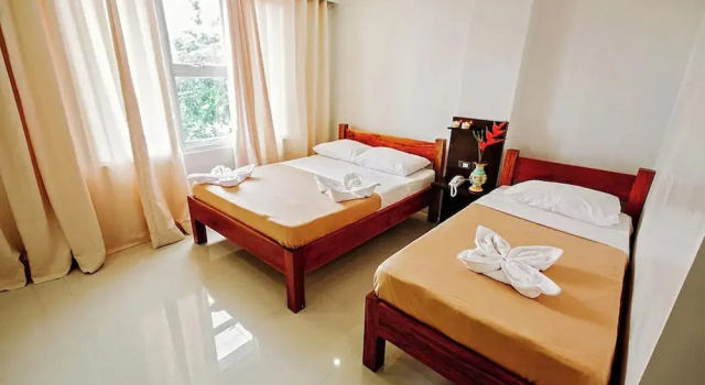 Трёхместный номер Deluxe Hotel Lapira Vigan
