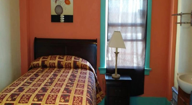 Desmond Hotel