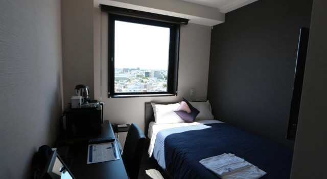 Hotel Livemax Takadano Baba Station Square